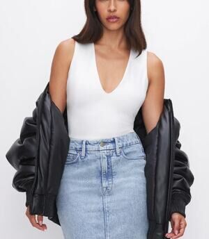 NWT Good American Sculpted V Neck Bodysuit White Size Small